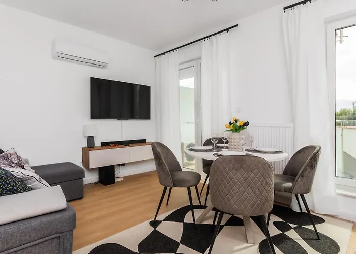 Perla Mierzei, Sun & Snow